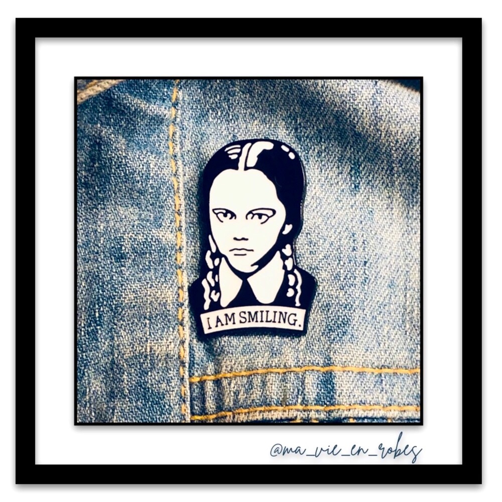 Wednesday Addams, I AM SMILING, Lapel, Jacket Pin